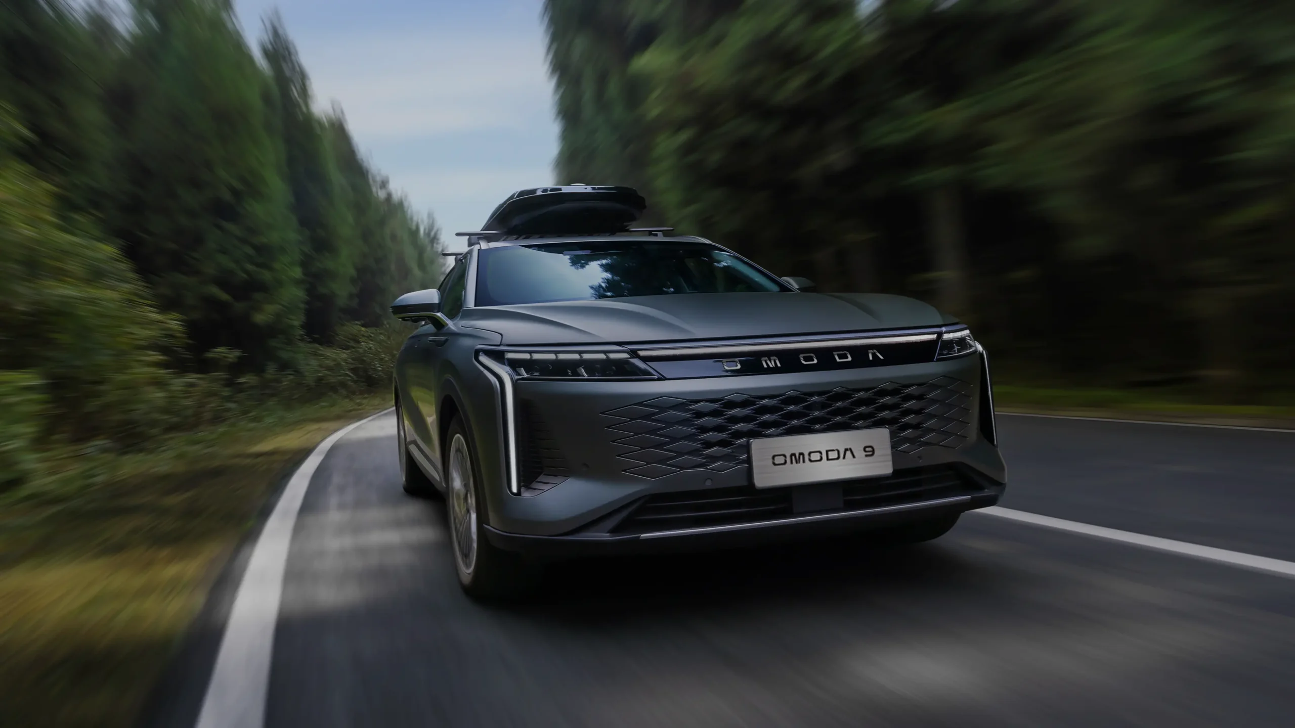 Explore the benefits of EVs for business