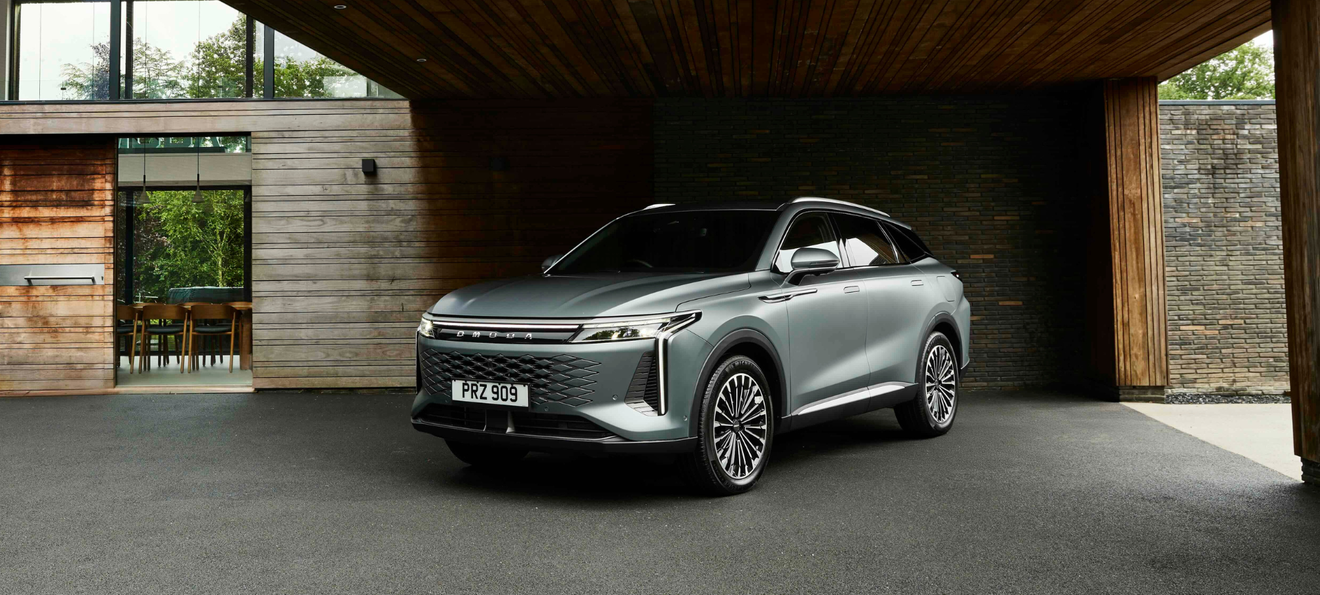 OMODA 9 SHS is already delivering as first cars land with UK drivers