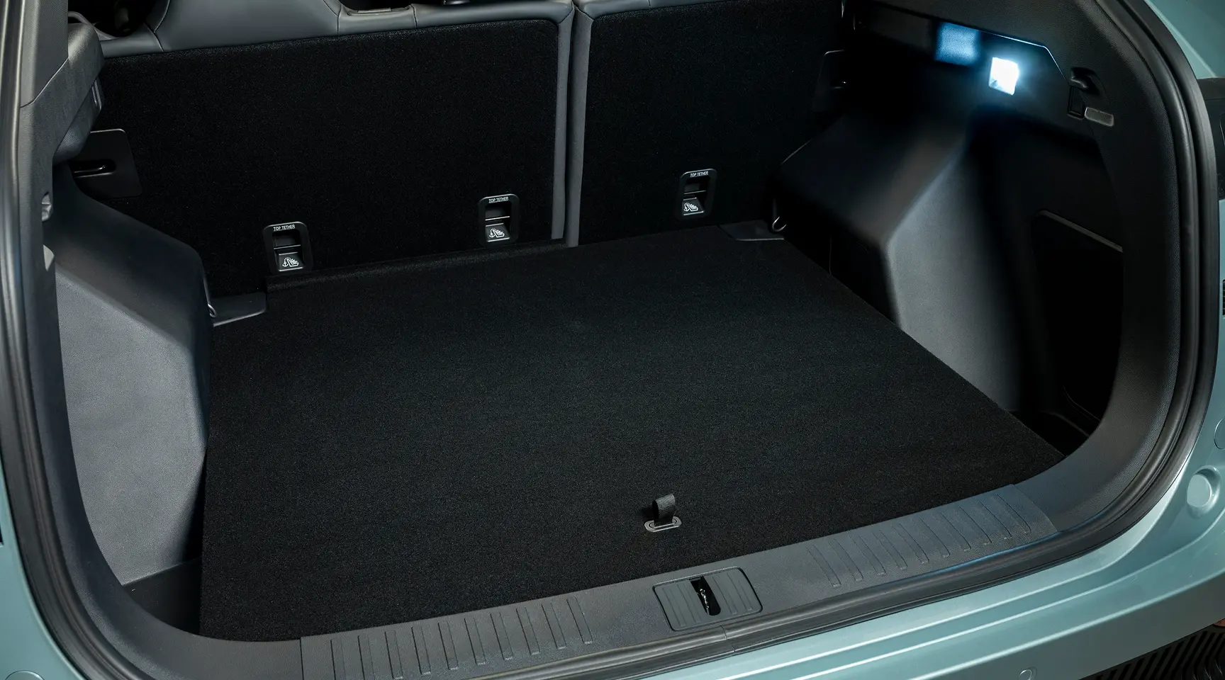 Seamless Versatility