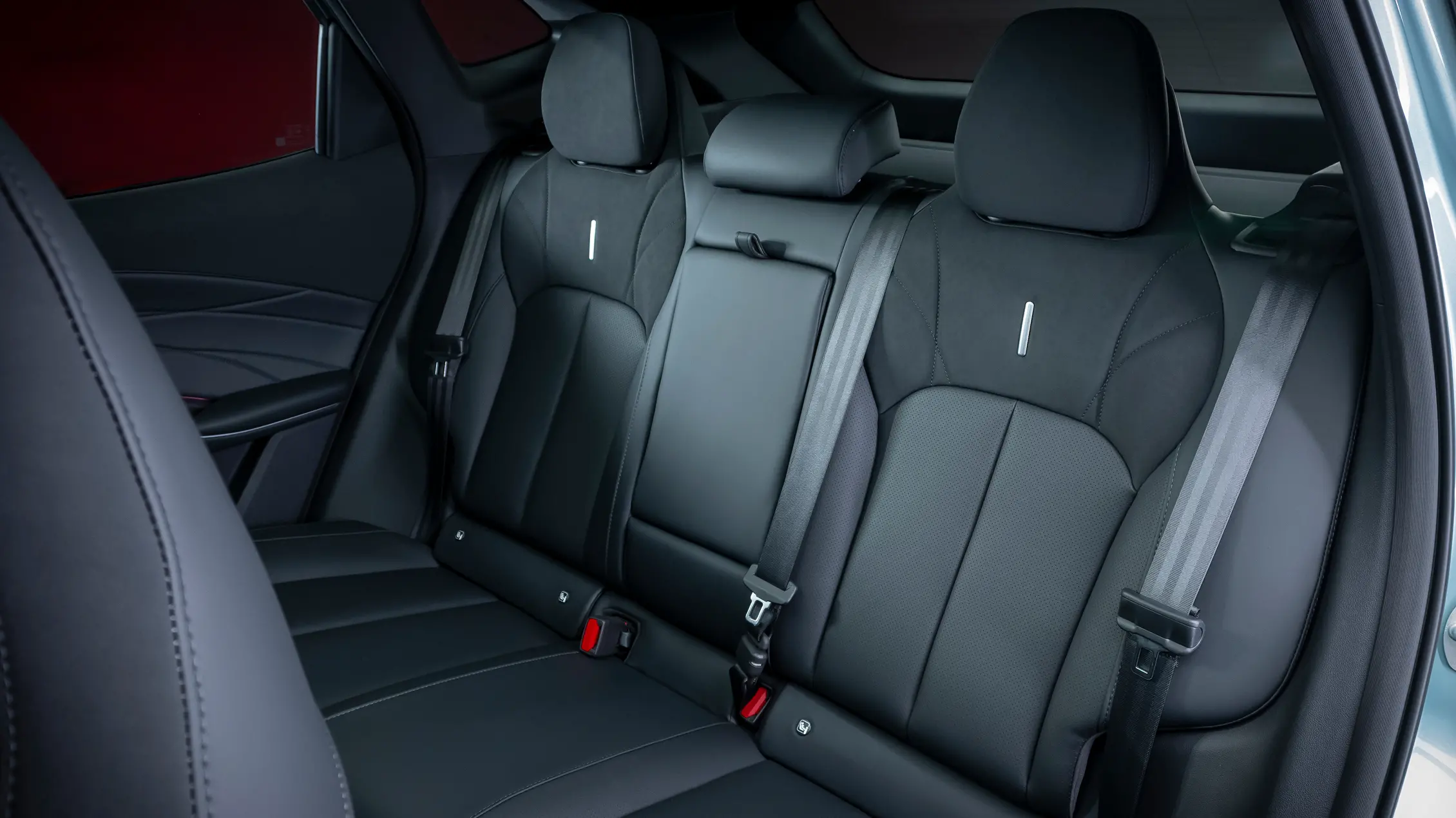 Close up of the back seats in an OMODA 7 PHEV